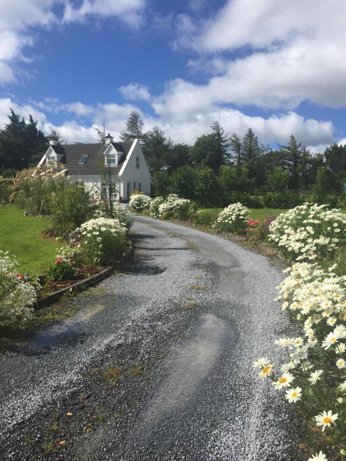 Isserkelly House Clonbur Bagian luar foto