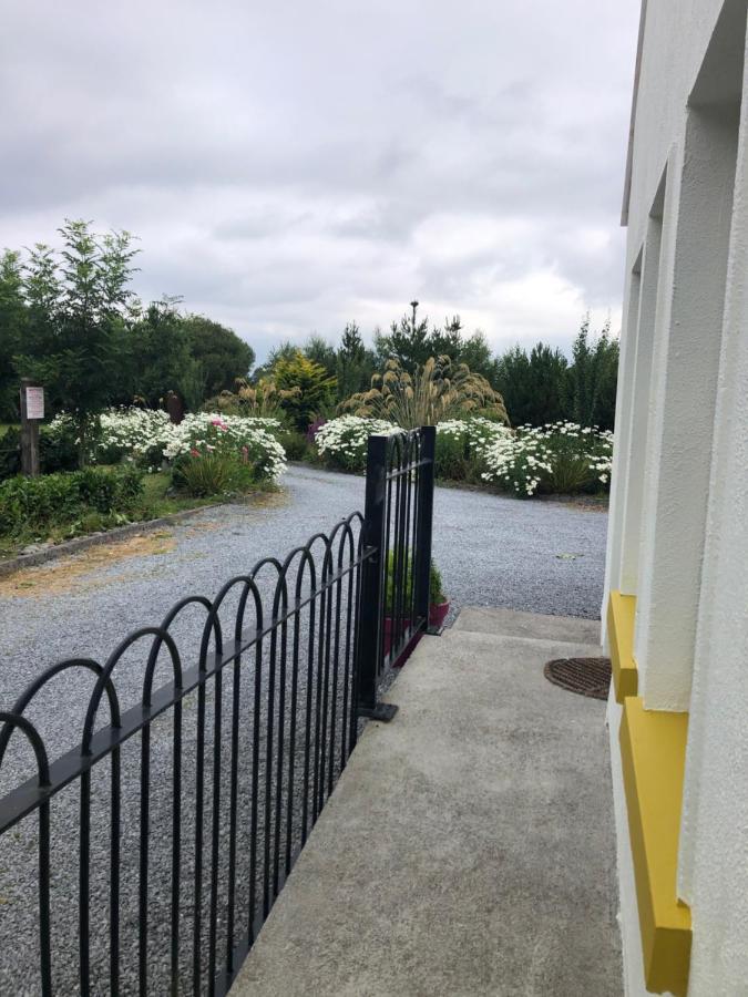 Isserkelly House Clonbur Bagian luar foto